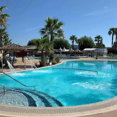 אתר קמפינג Mobilhome L'esterel Du Montourey *